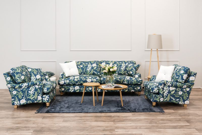OXFORD sofa group in floren linen navy color